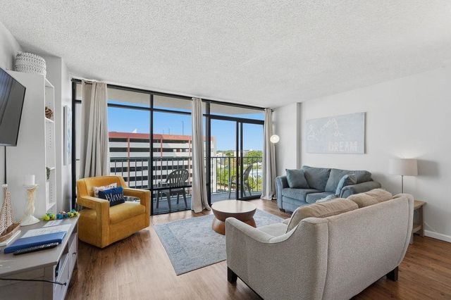 201 74th Ave N Unit 2851, Myrtle Beach, SC 29572