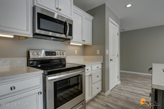 4842 W Sassy Avenue, Wasilla, AK 99623