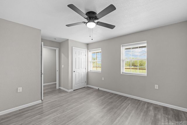 3041 FM 3335, Stockdale, TX 78160