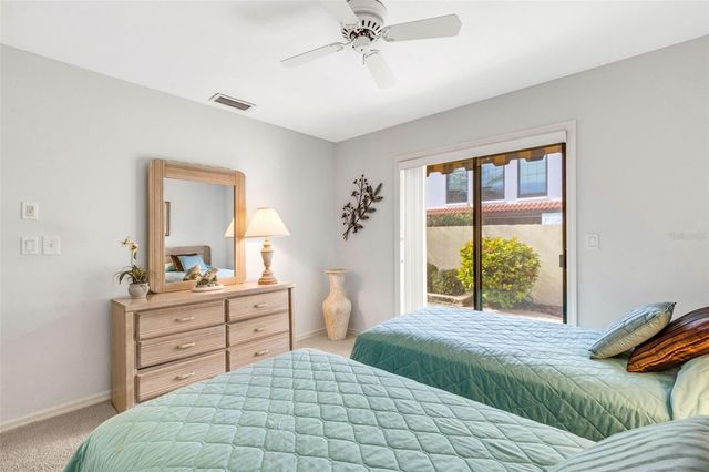 440 PALMETTO COURT 5, Venice, FL 34285