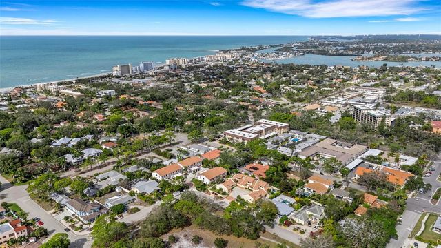 440 PALMETTO COURT 5, Venice, FL 34285