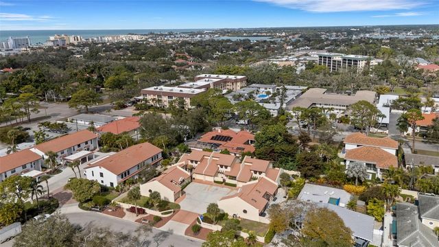 440 PALMETTO COURT 5, Venice, FL 34285