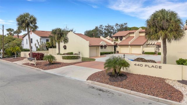 440 PALMETTO COURT 5, Venice, FL 34285