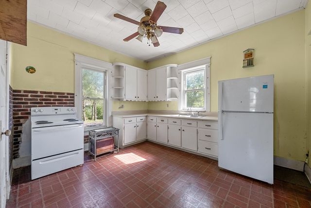 175 W Princeton St, Crofton, KY 42217