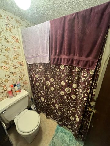 1500 E 10th Ave Apt E1, Winfield, KS 67156