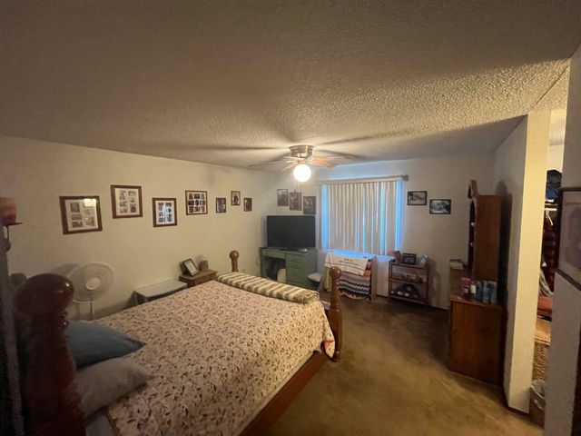 1500 E 10th Ave Apt E1, Winfield, KS 67156