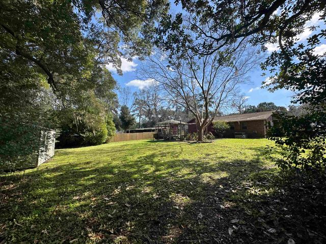 640 Voncile Avenue, Tallahassee, FL 32303