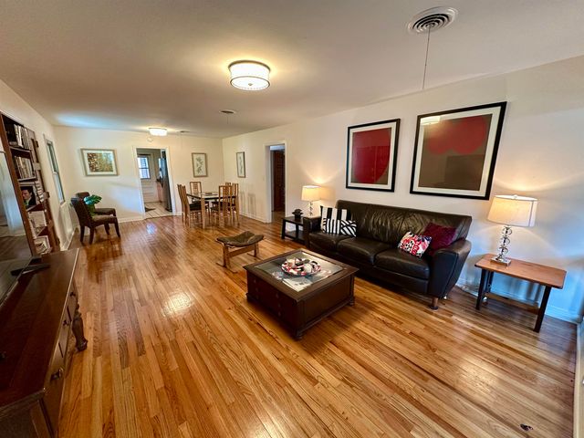 640 Voncile Avenue, Tallahassee, FL 32303