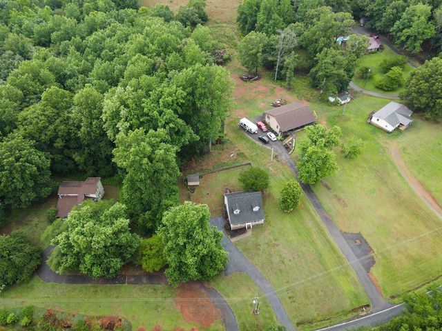 1026 Anderson Road, Chesnee, SC 29323