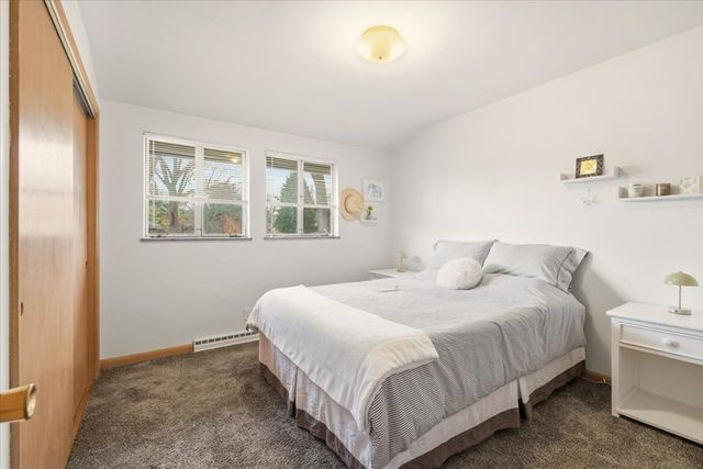 6550 N Winston Ct, Columbus, OH 43235