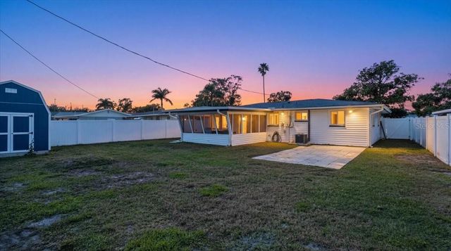 10416 ORANGE BLOSSOM LANE, Seminole, FL 33772