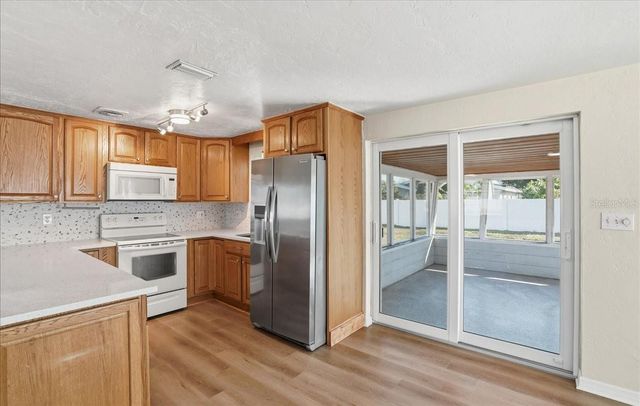 10416 ORANGE BLOSSOM LANE, Seminole, FL 33772