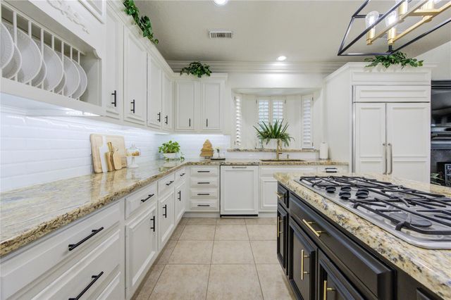 5707 Amber Queen Court, Houston, TX 77041