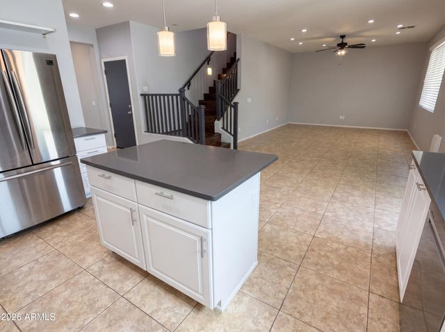 6823 W MORNING VISTA Drive, Peoria, AZ 85383