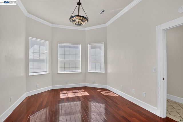 2244 E 20Th St, Oakland, CA 94606