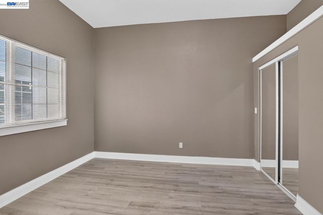 2244 E 20Th St, Oakland, CA 94606