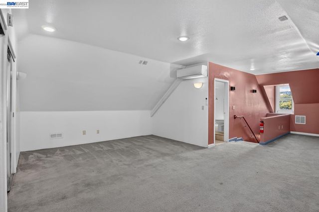2244 E 20Th St, Oakland, CA 94606