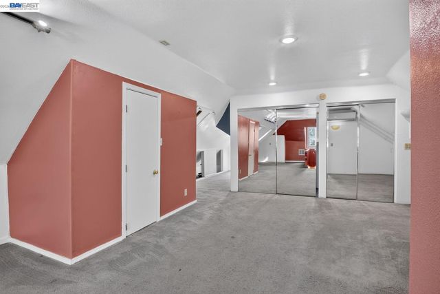 2244 E 20Th St, Oakland, CA 94606