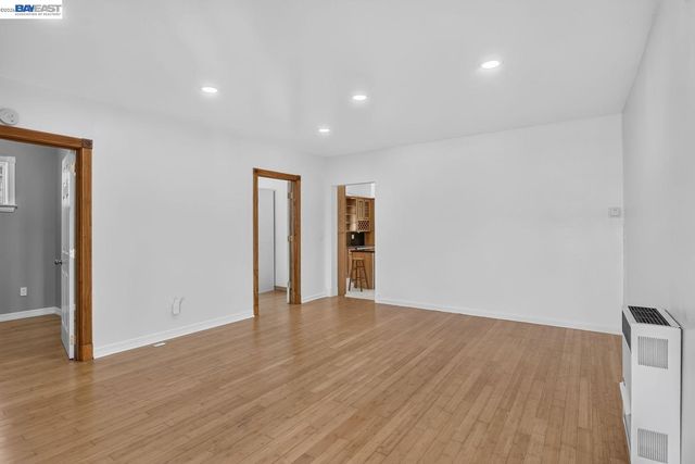 2244 E 20Th St, Oakland, CA 94606