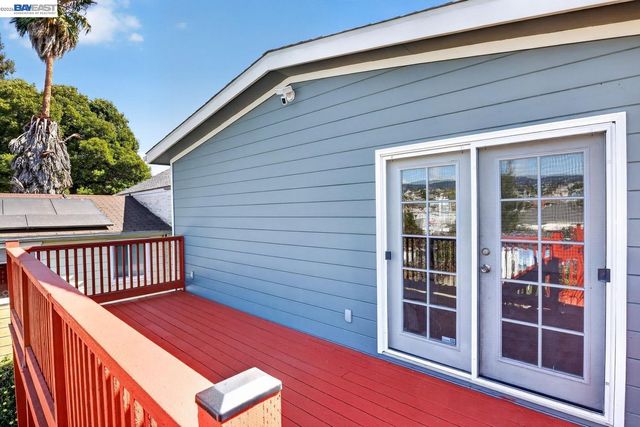 2244 E 20Th St, Oakland, CA 94606