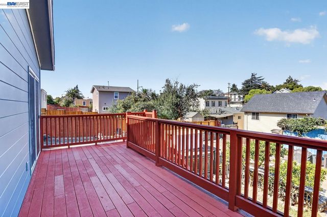 2244 E 20Th St, Oakland, CA 94606