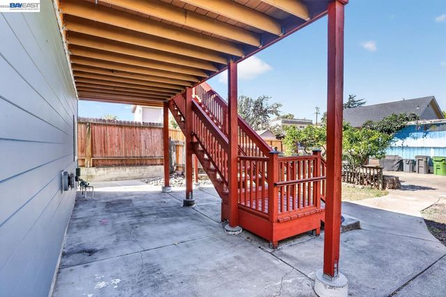 2244 E 20Th St, Oakland, CA 94606