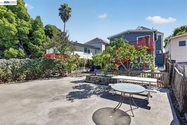 2244 E 20Th St, Oakland, CA 94606