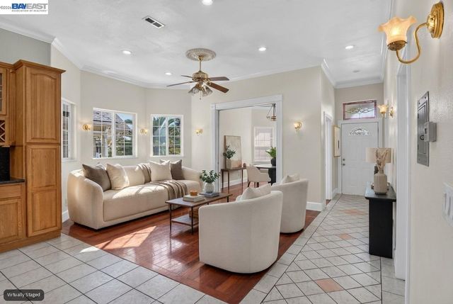 2244 E 20Th St, Oakland, CA 94606