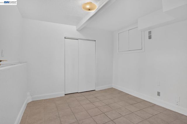2244 E 20Th St, Oakland, CA 94606