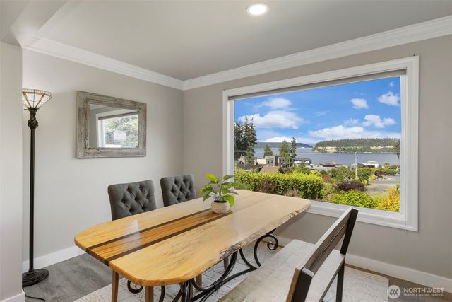5818 Reid Drive NW, Gig Harbor, WA 98335