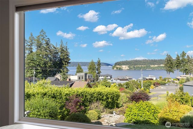 5818 Reid Drive NW, Gig Harbor, WA 98335