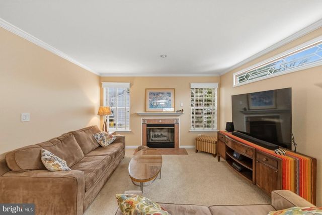 1600 TWIGS CT, Crofton, MD 21114