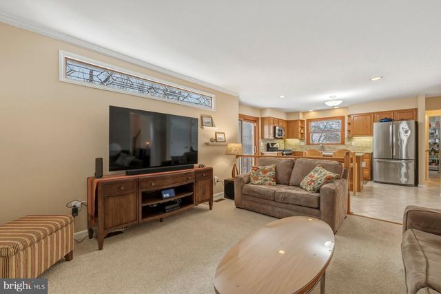 1600 TWIGS CT, Crofton, MD 21114