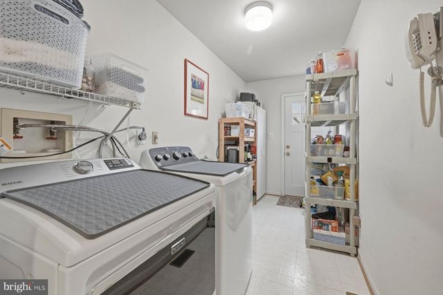 1600 TWIGS CT, Crofton, MD 21114