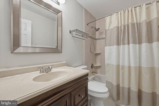 1600 TWIGS CT, Crofton, MD 21114