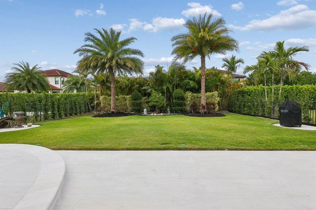 11760 E Eastlake Court, Parkland, FL 33076