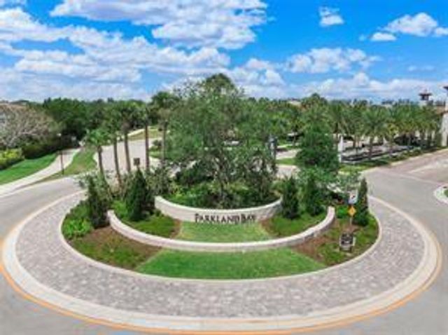11760 E Eastlake Court, Parkland, FL 33076
