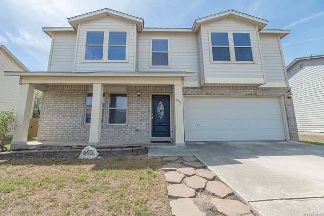 655 Northlake, New Braunfels, TX 78130