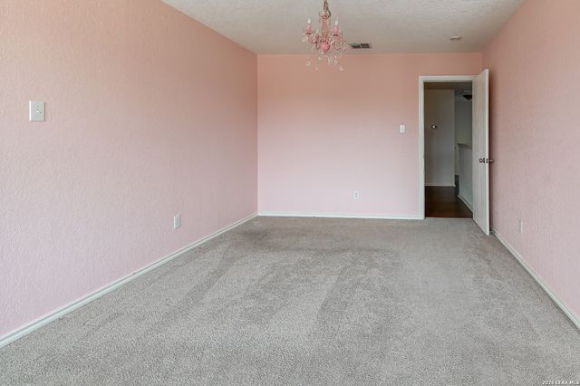 655 Northlake, New Braunfels, TX 78130