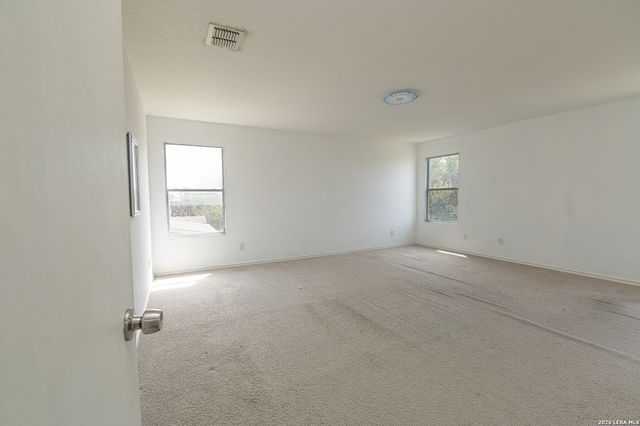 655 Northlake, New Braunfels, TX 78130