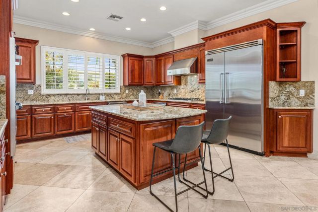 1230 W Brookes Ave, San Diego, CA 92103