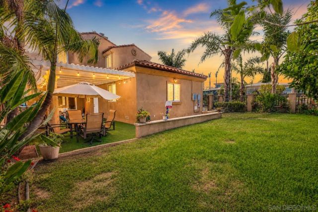 1230 W Brookes Ave, San Diego, CA 92103