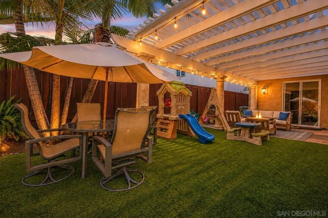 1230 W Brookes Ave, San Diego, CA 92103