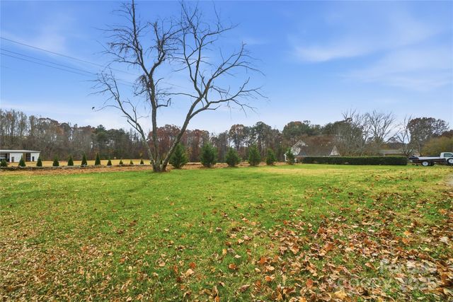 1855 Cameron Heights Circle, Denver, NC 28037