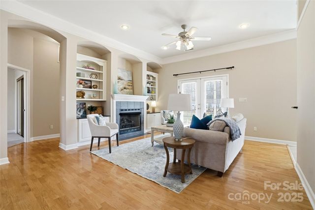 1855 Cameron Heights Circle, Denver, NC 28037