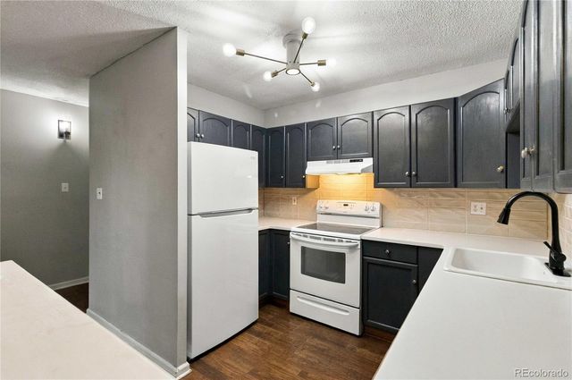 6930 E Girard Avenue 110, Denver, CO 80224