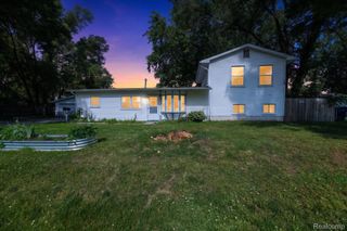 6260 Beth, Green Oak Township, MI 48116