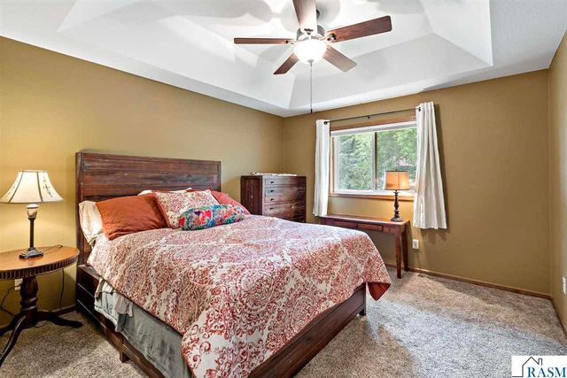 124 Harbor Hill Drive, Mankato, MN 56001