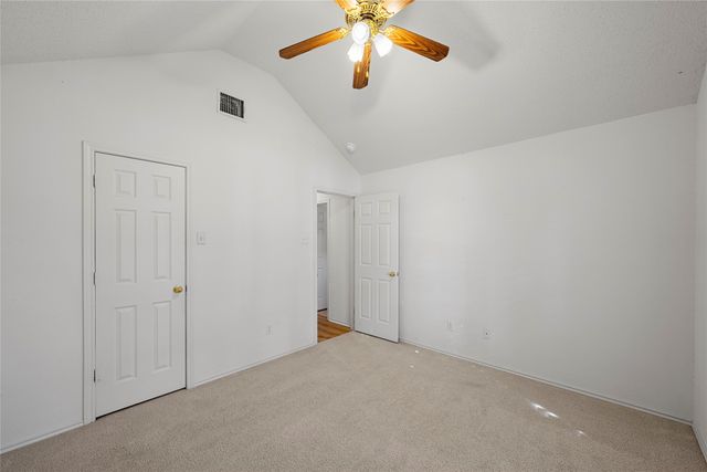 420 Alamo Drive, Mcgregor, TX 76657