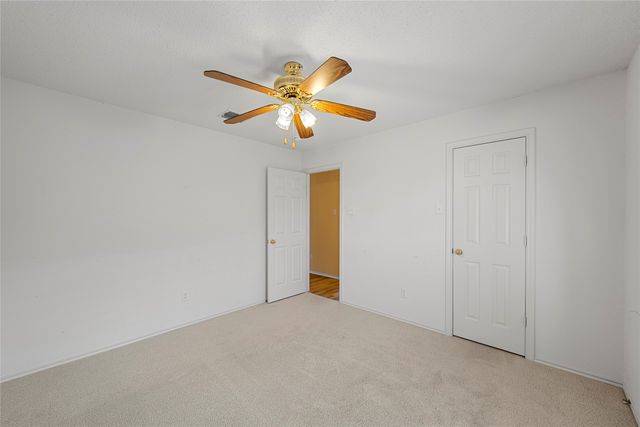 420 Alamo Drive, Mcgregor, TX 76657